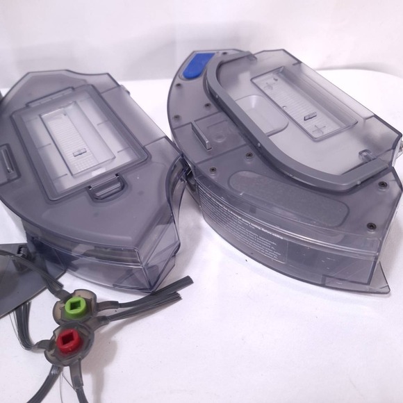 ECOVACS DEEBOT U2 PRO Robotic Vacuum Cleaner w/New Accessories Filter Water Tank - Picture 6 of 13